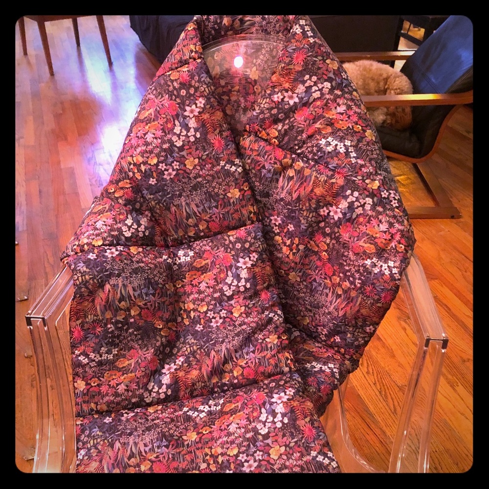 J Crew Puffy Wrap Muffler